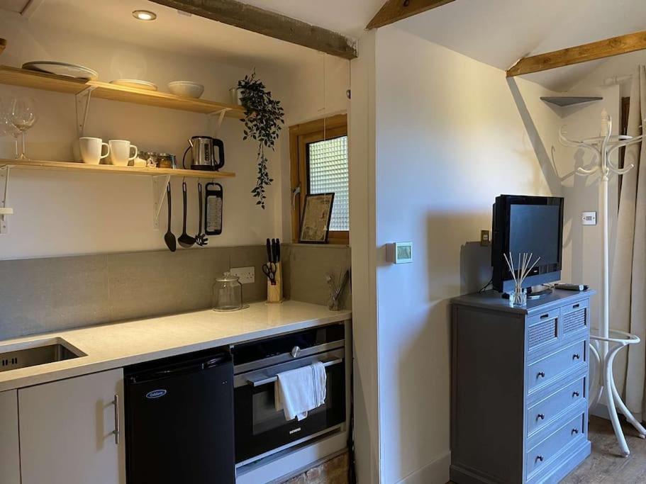 Cosy 1 Bedroom Country Lodge With Free Parking Watlington  المظهر الخارجي الصورة